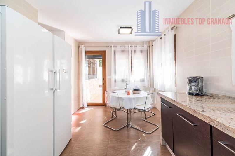 For sale of chalet in Dúrcal