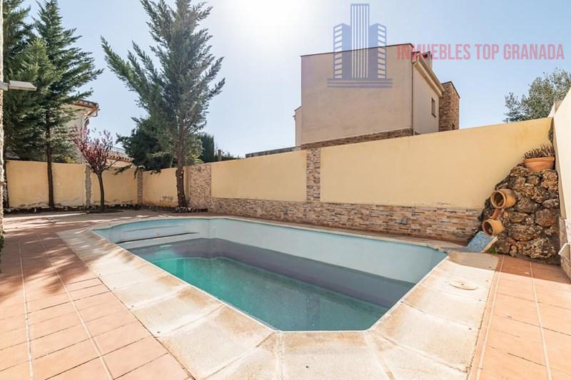 For sale of chalet in Dúrcal