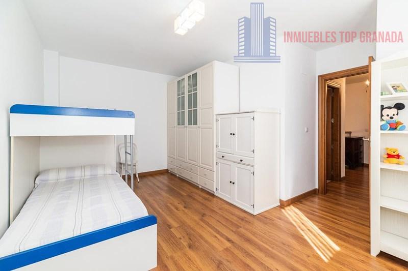 For sale of chalet in Dúrcal