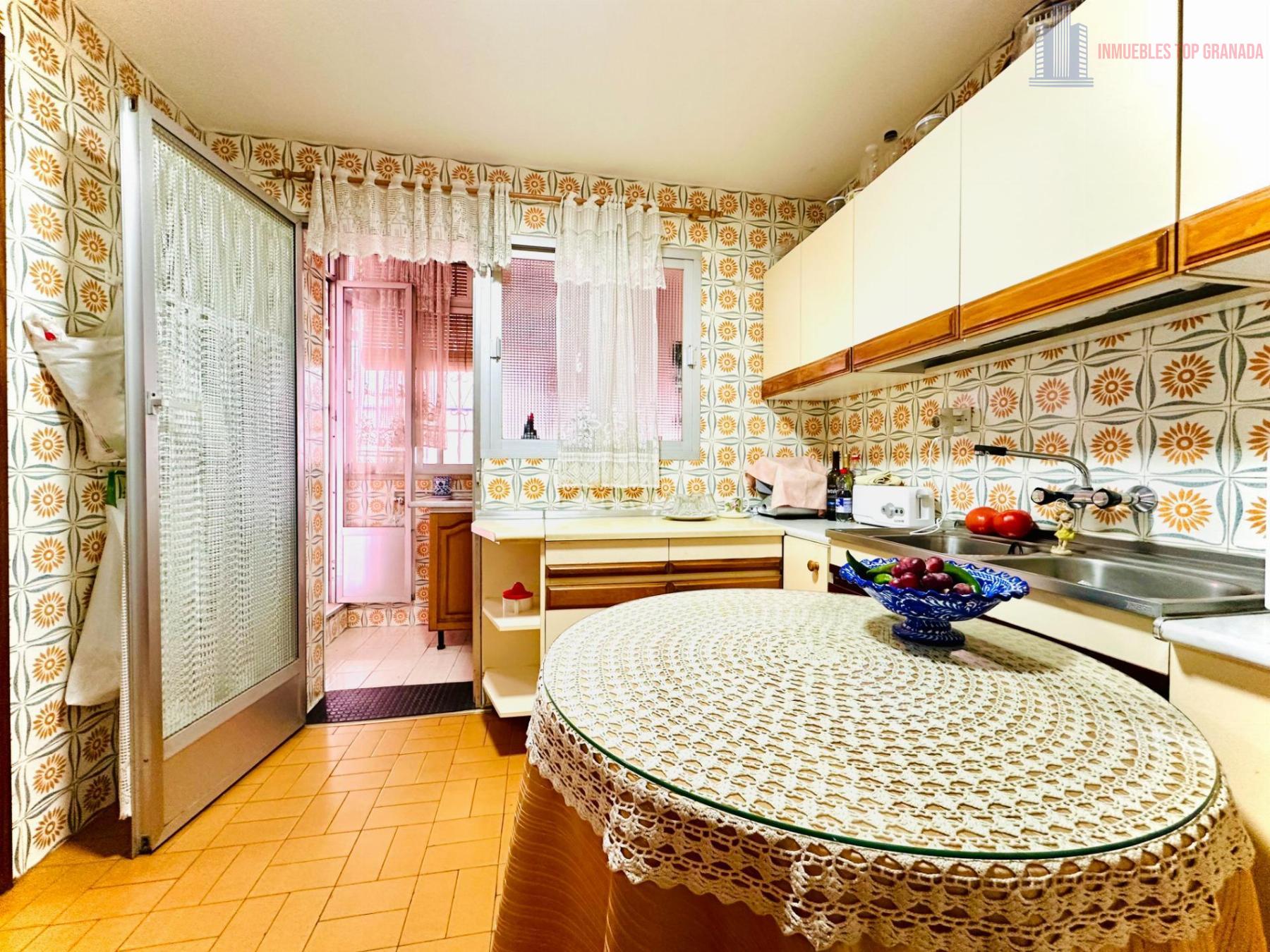 For sale of flat in Maracena