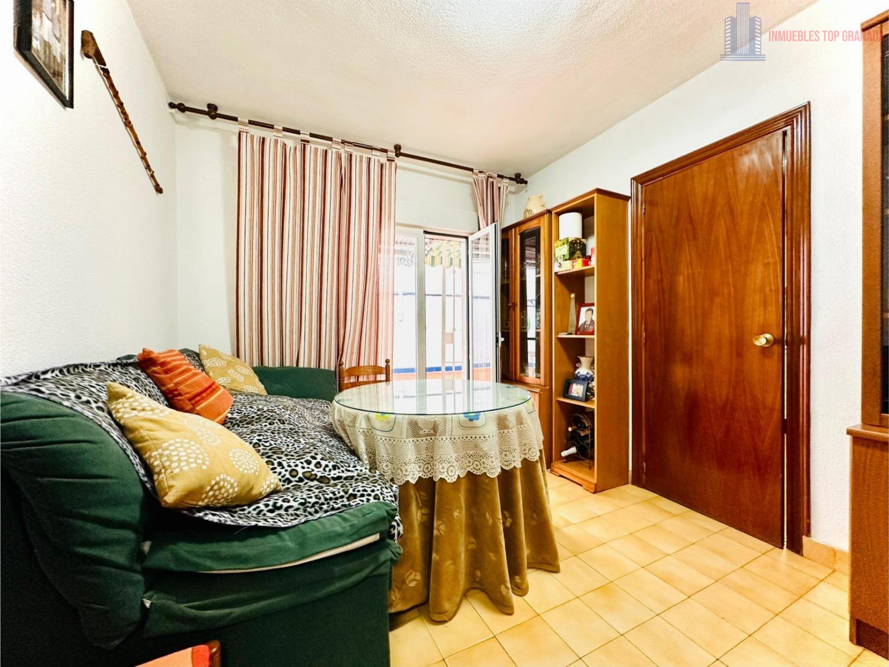 For sale of flat in Maracena