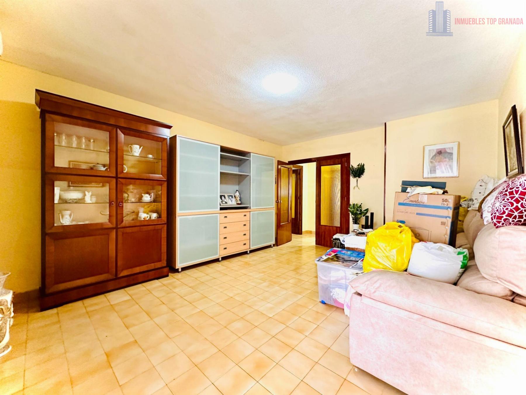 For sale of flat in Maracena