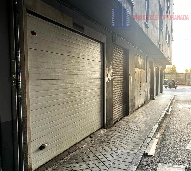 Venta de garaje en Granada