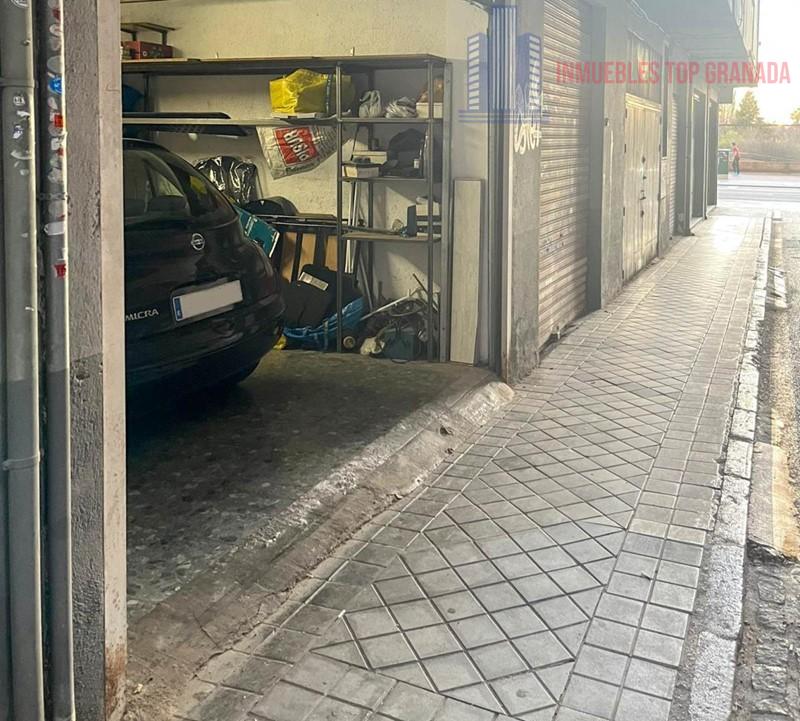 Venta de garaje en Granada