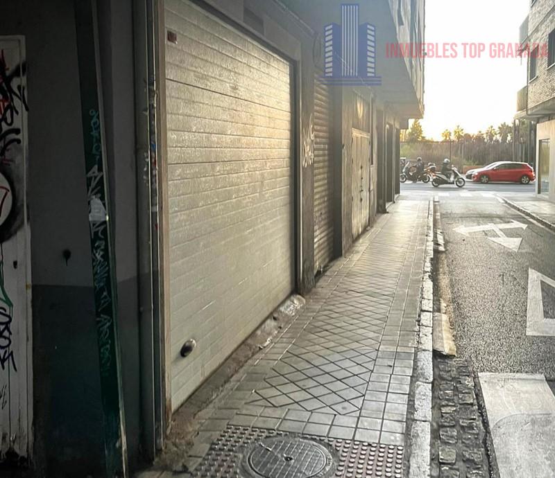 Venta de garaje en Granada
