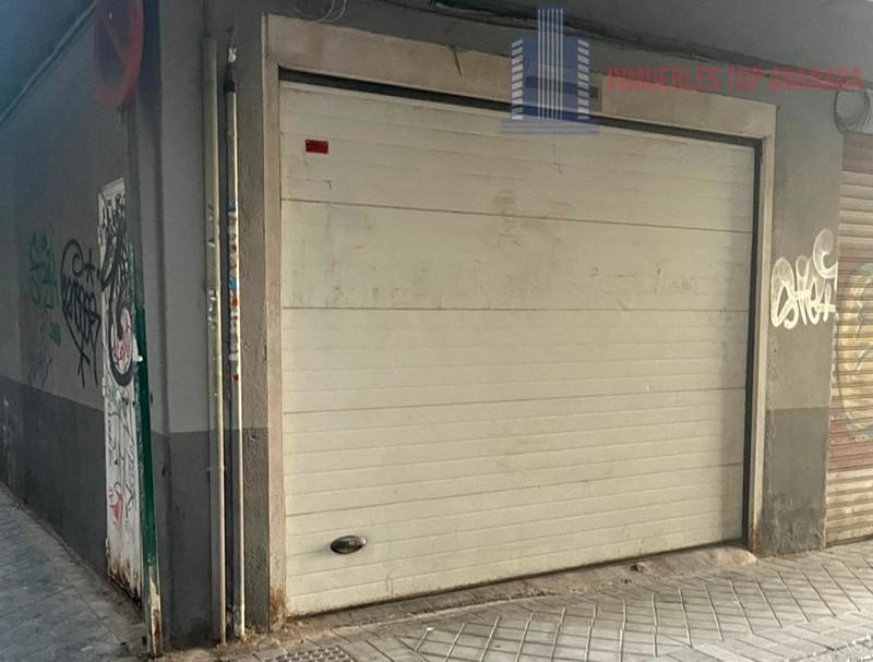 Venta de garaje en Granada