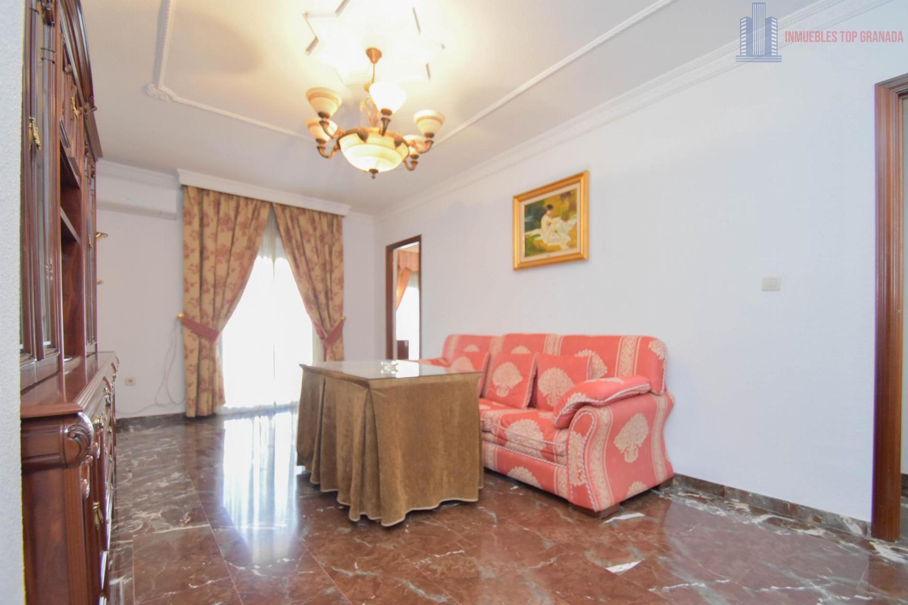 For sale of flat in Atarfe