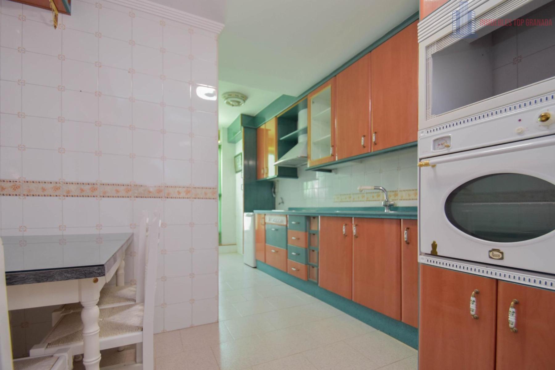 For sale of flat in Atarfe