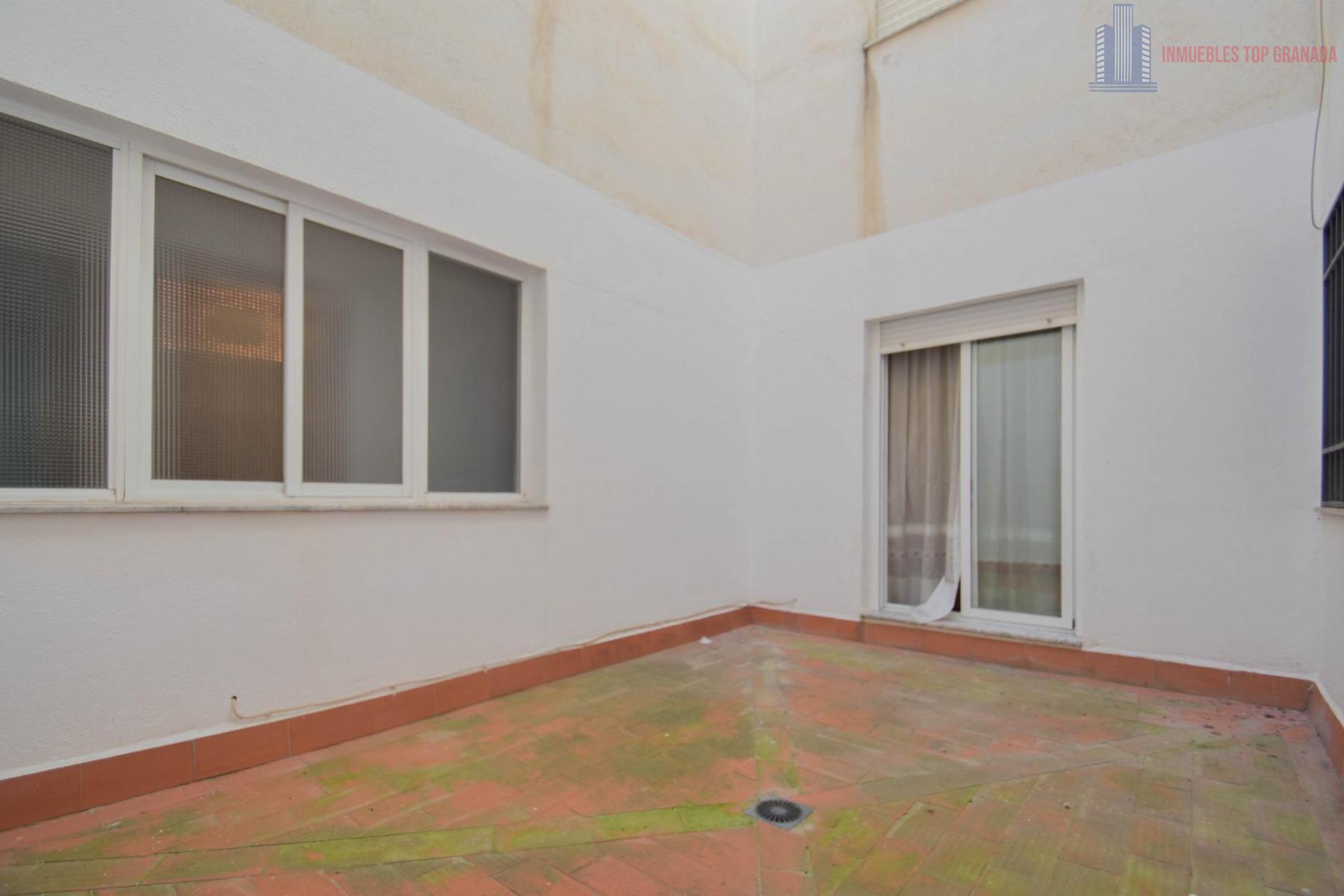 For sale of flat in Atarfe