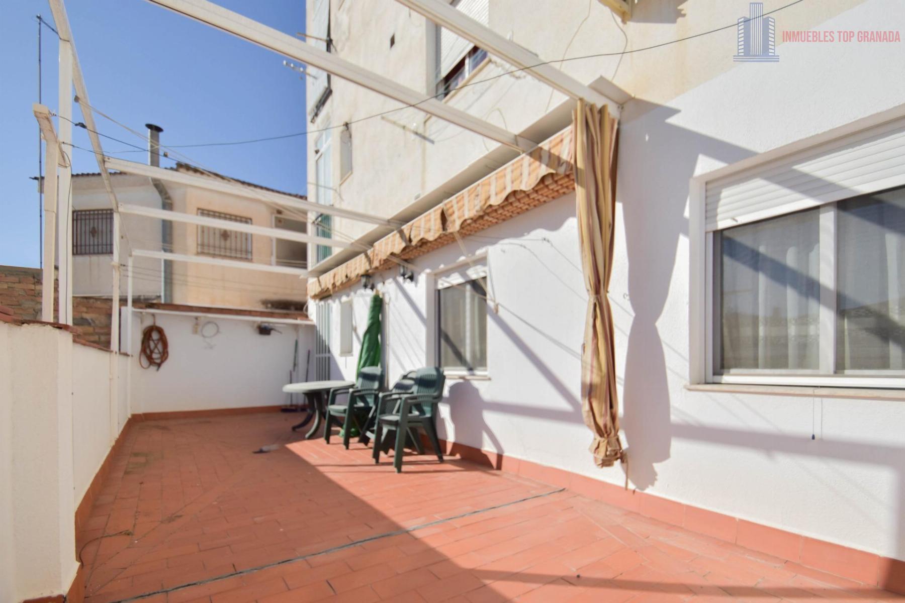 For sale of flat in Atarfe