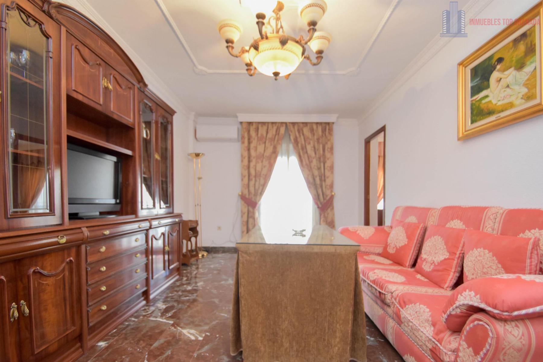 For sale of flat in Atarfe