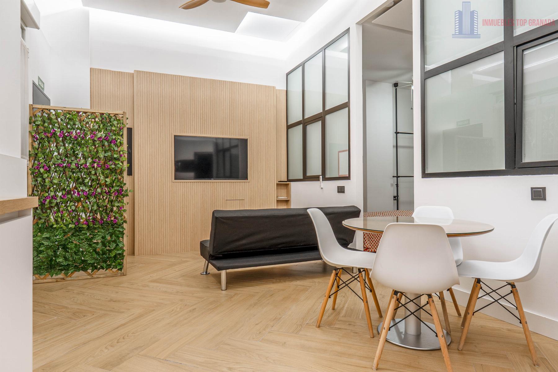 For sale of apartment in Granada