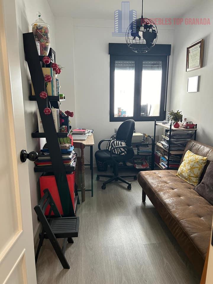 Venta de piso en Granada