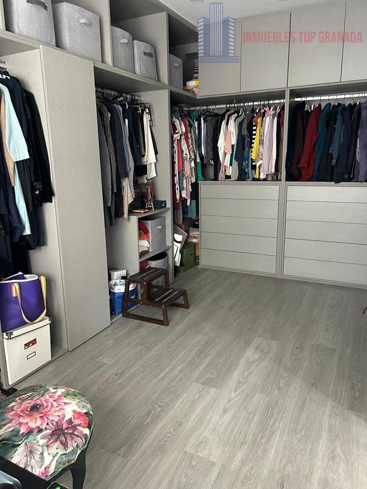 Venta de piso en Granada