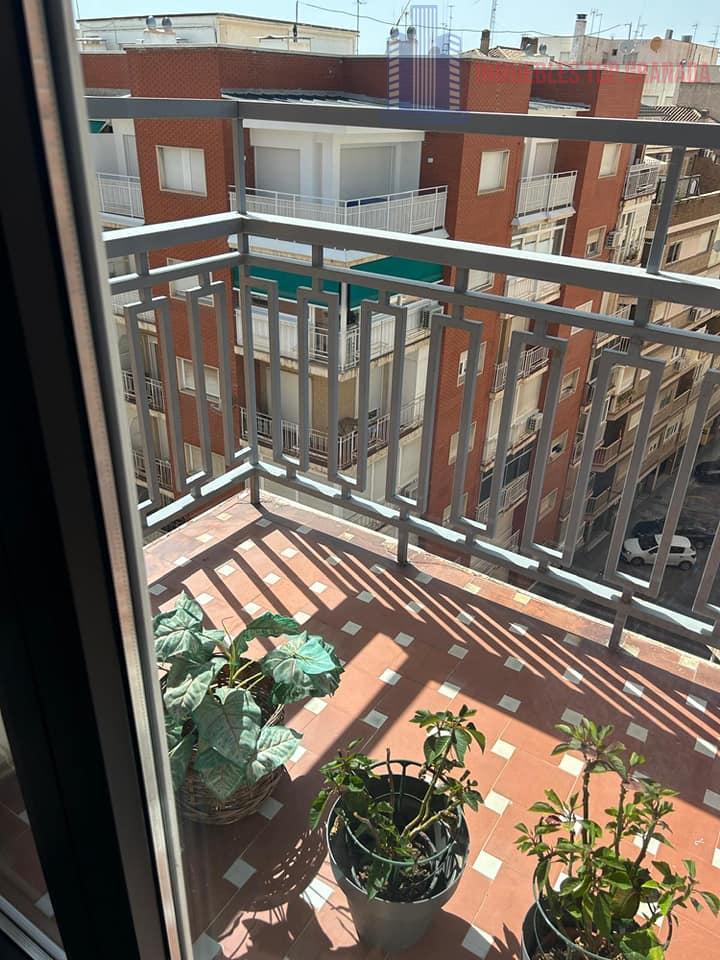 Venta de piso en Granada