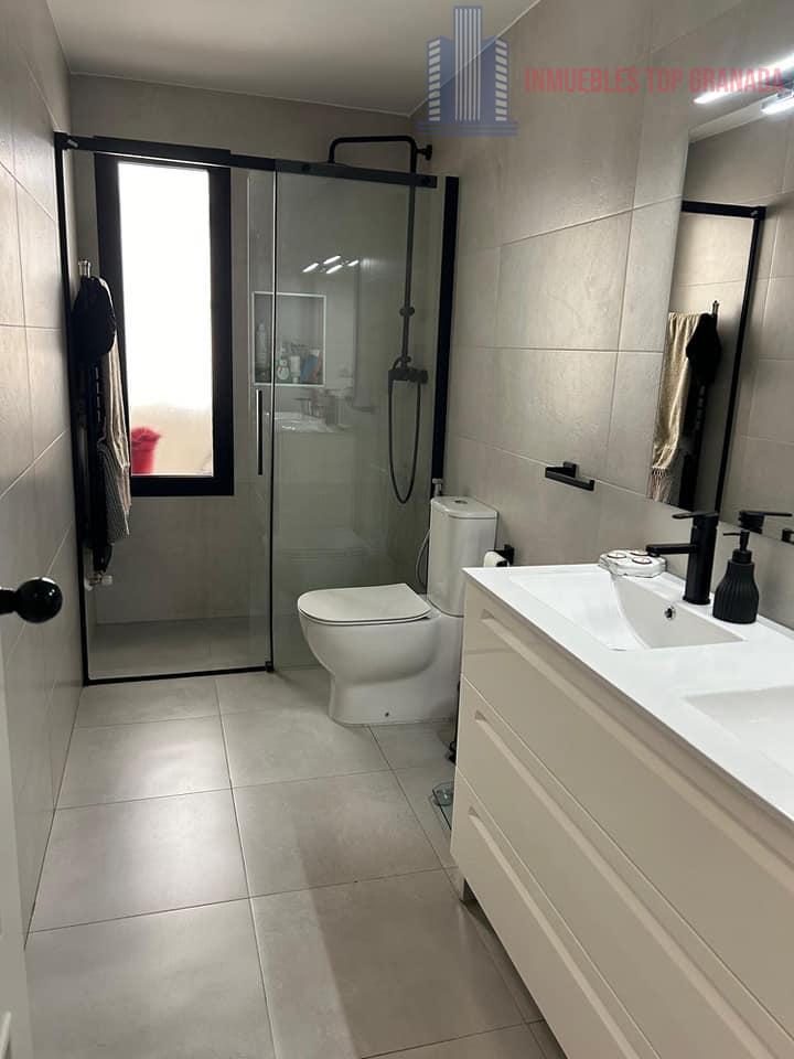Venta de piso en Granada