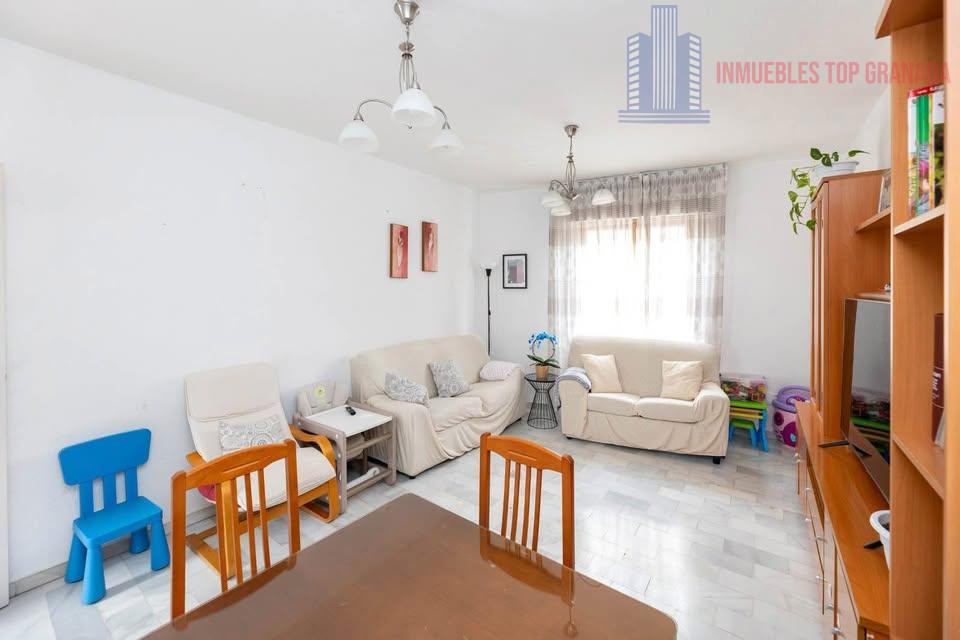 For sale of flat in Armilla