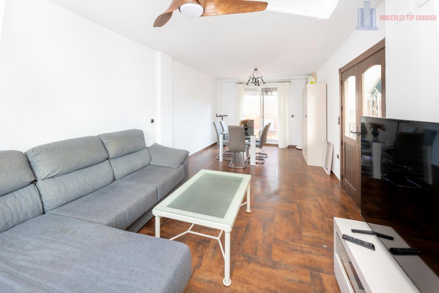 For sale of house in Churriana de la Vega