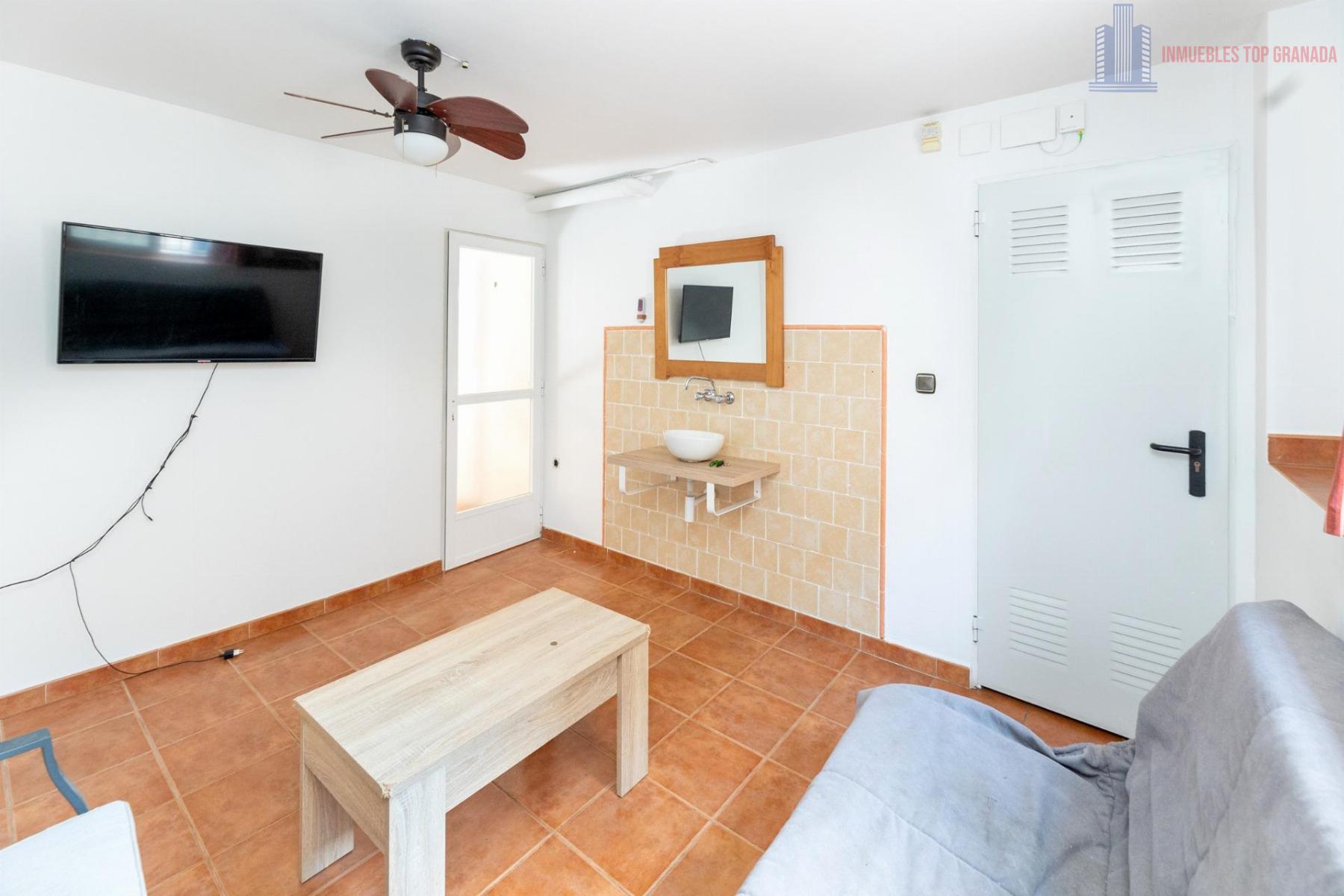 For sale of house in Churriana de la Vega