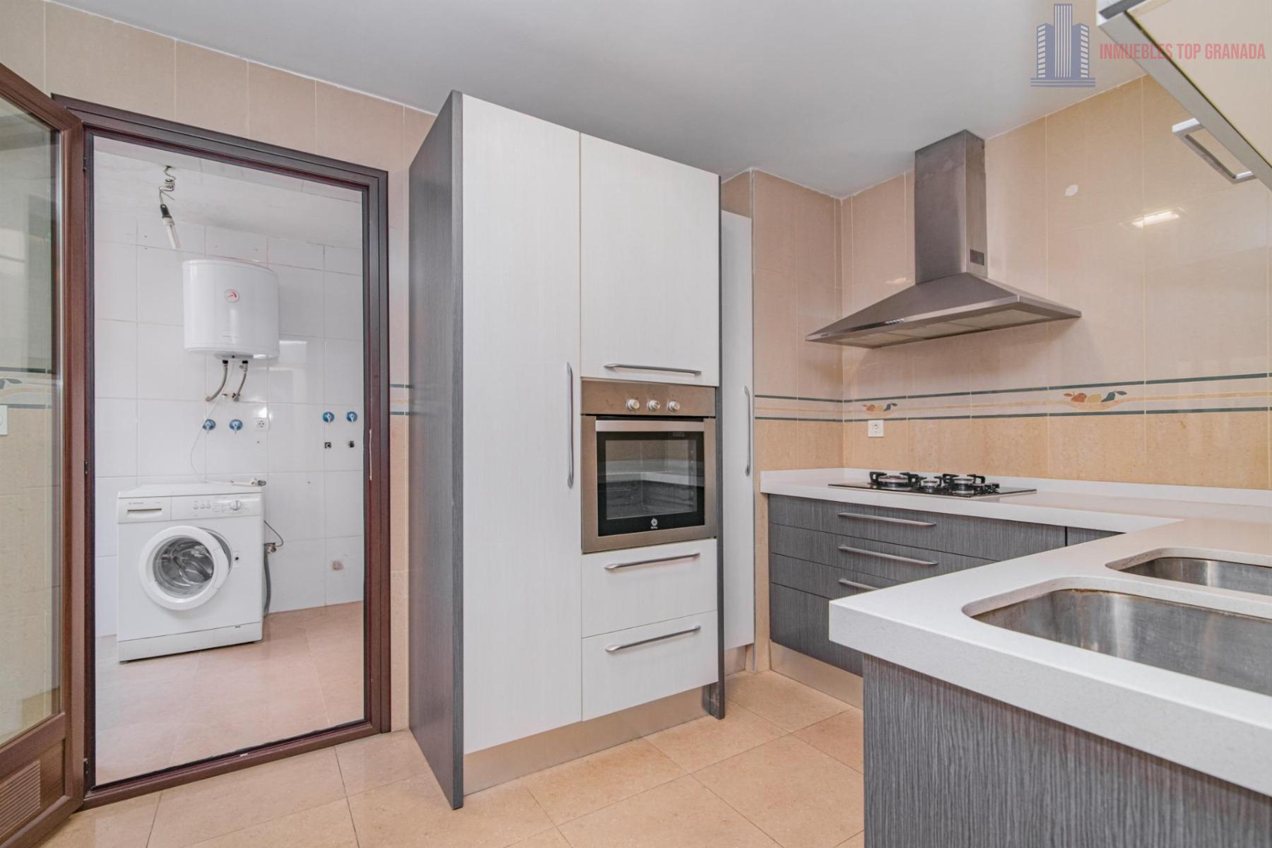 For sale of flat in Atarfe