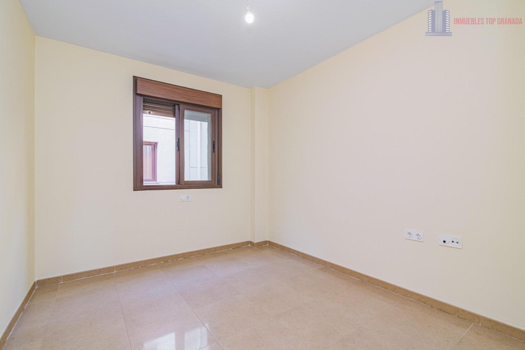 For sale of flat in Atarfe