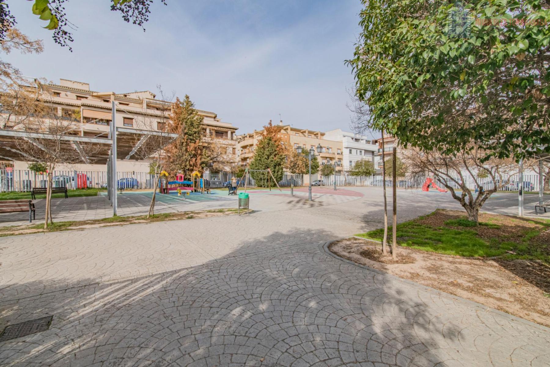 For sale of flat in Atarfe