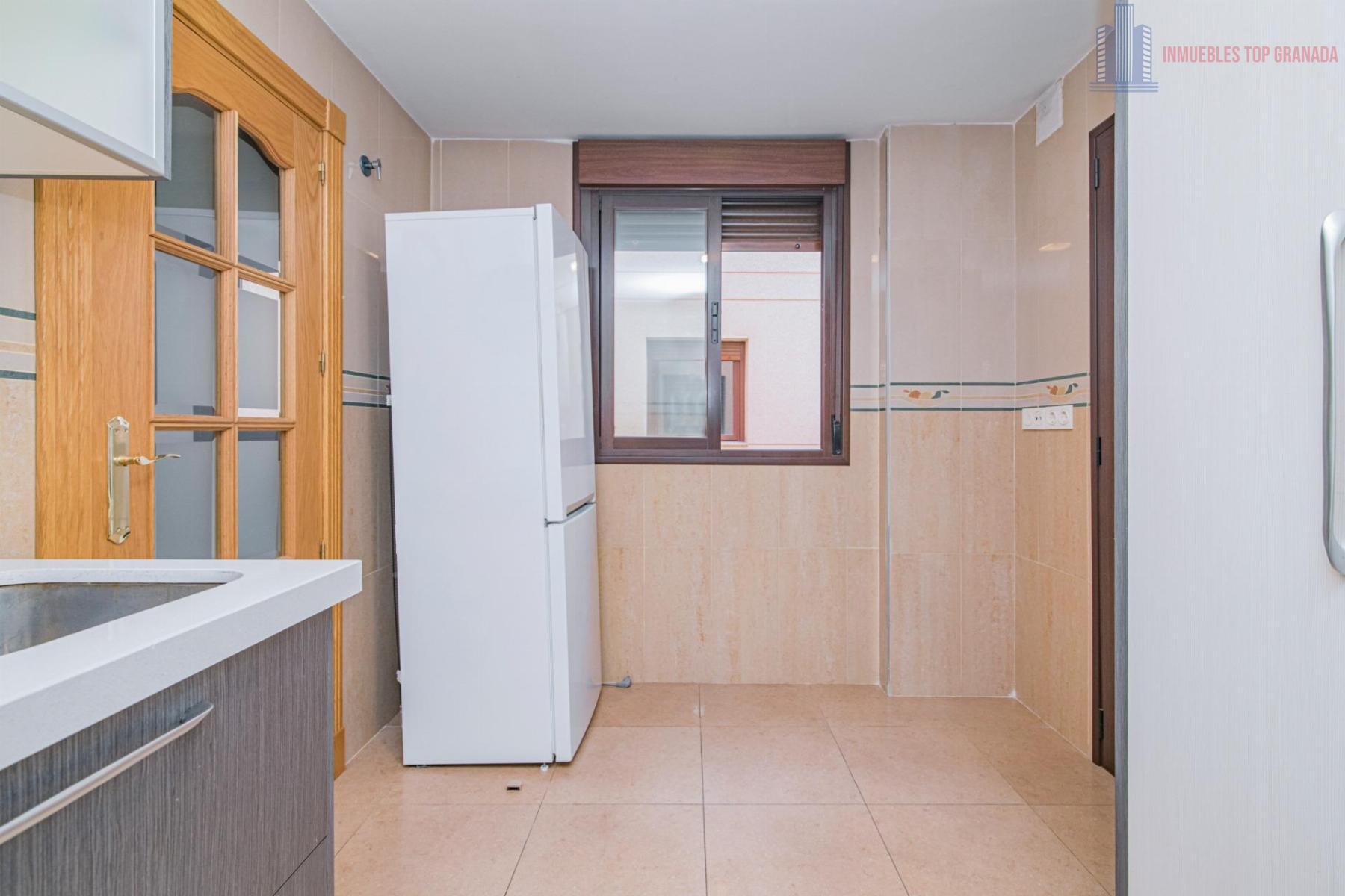 For sale of flat in Atarfe