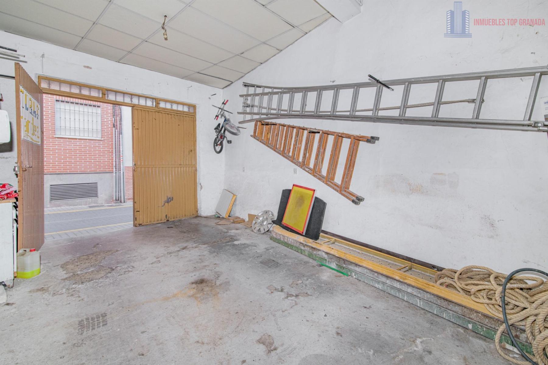 Venta de casa en Maracena