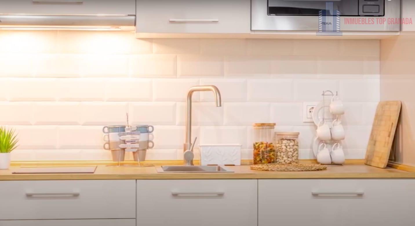 Venta de estudio en Granada