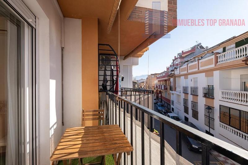 For sale of flat in Churriana de la Vega