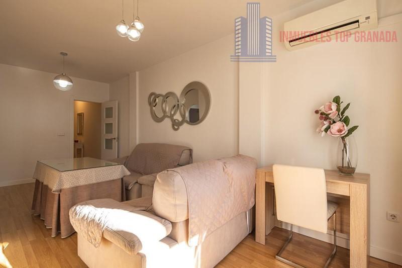 For sale of flat in Churriana de la Vega