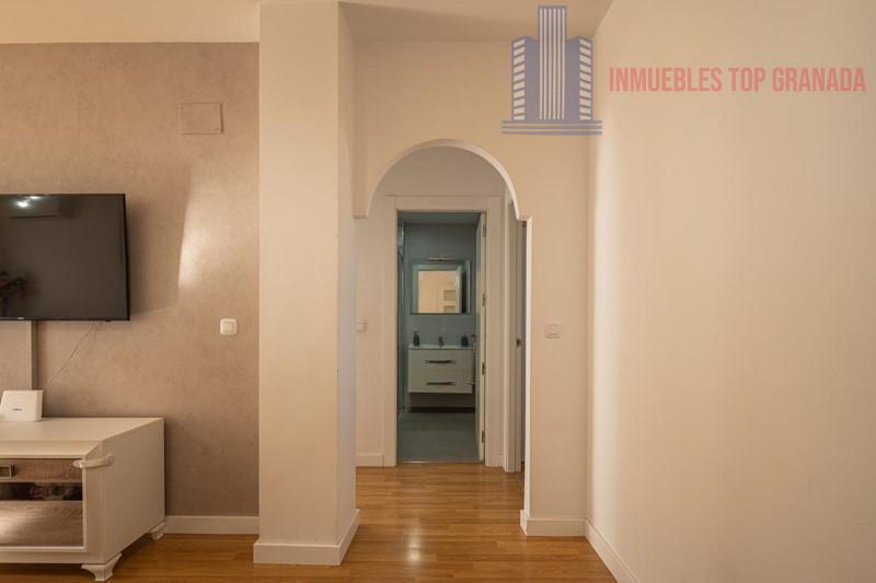 For sale of flat in Churriana de la Vega