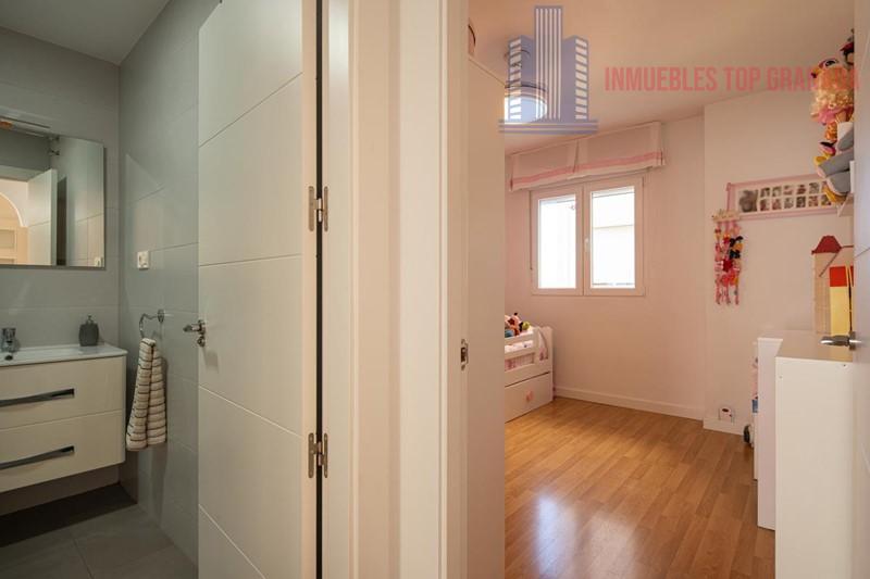 For sale of flat in Churriana de la Vega