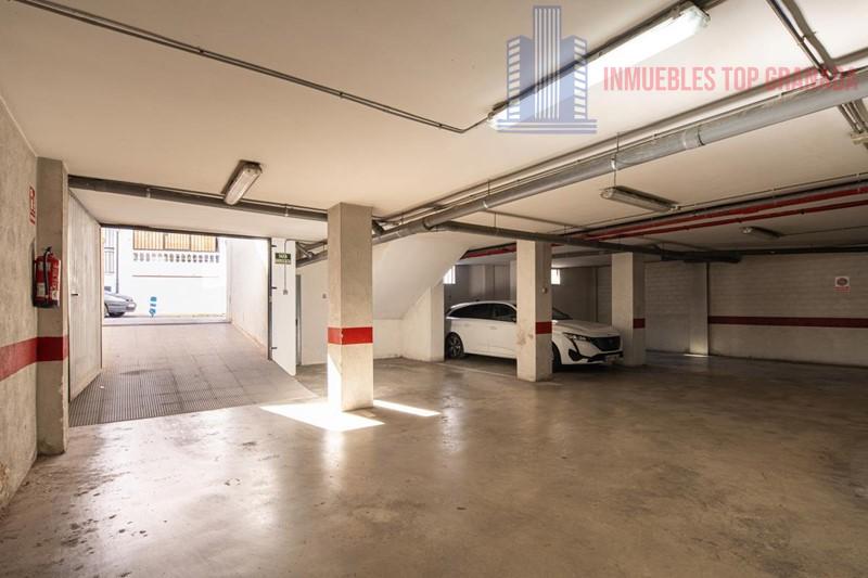 For sale of flat in Churriana de la Vega