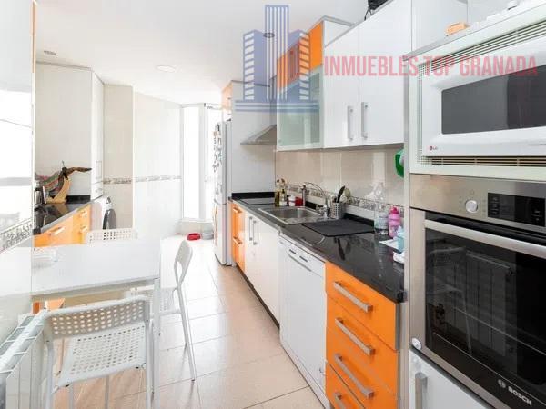 Venta de piso en Granada