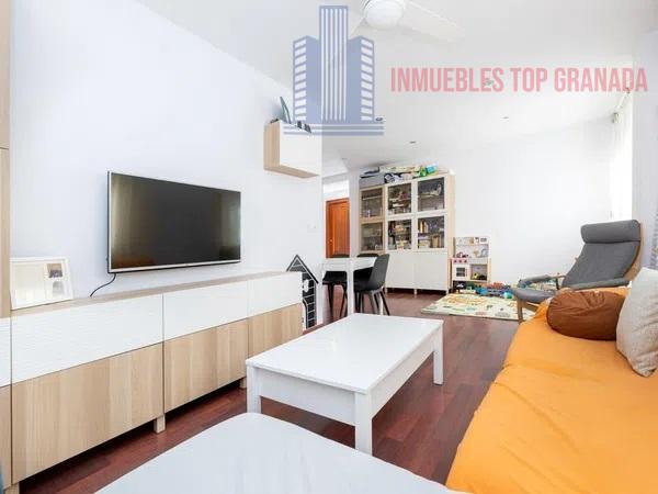 Venta de piso en Granada