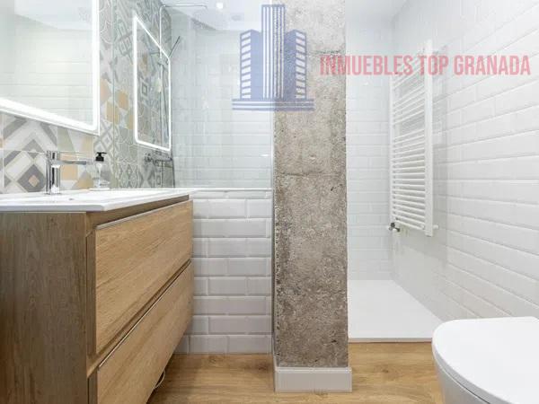 Venta de piso en Granada