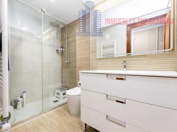 Venta de piso en Granada