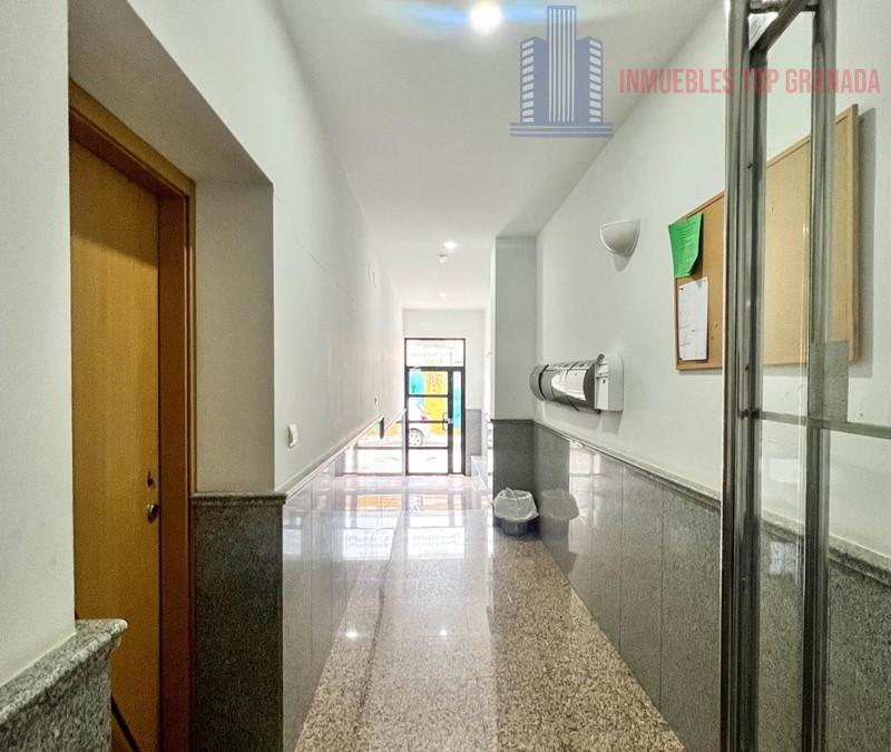 For sale of flat in Padul