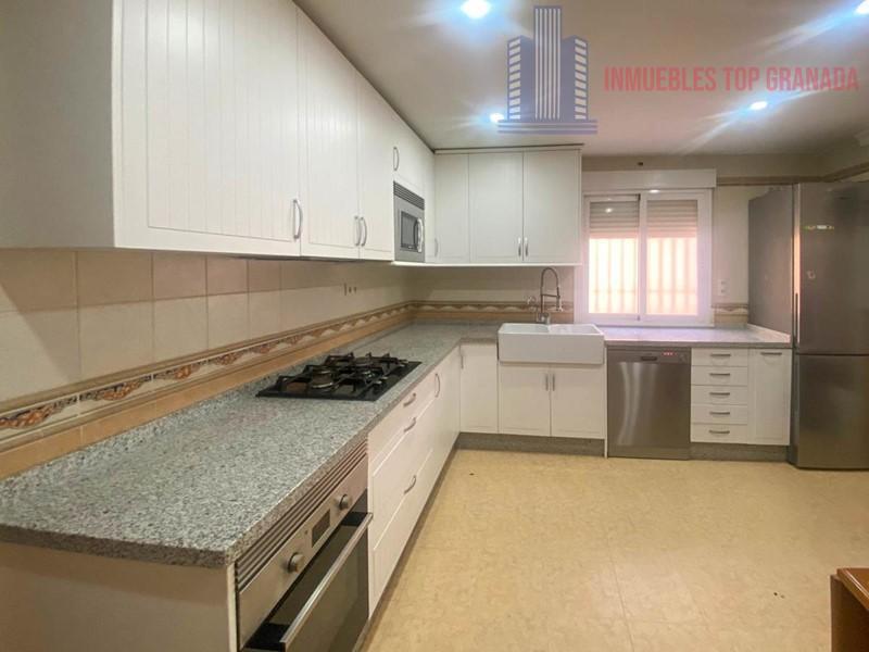 For sale of flat in Padul