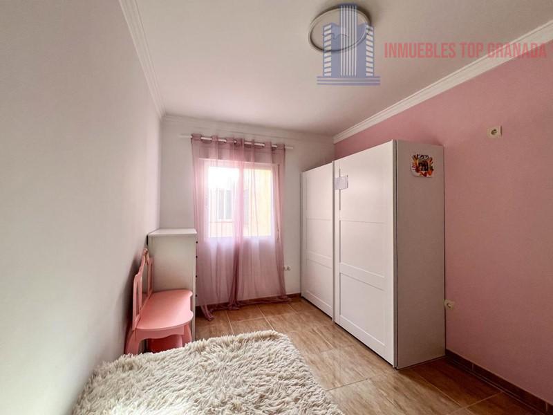 For sale of flat in Padul