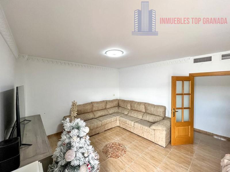 For sale of flat in Padul