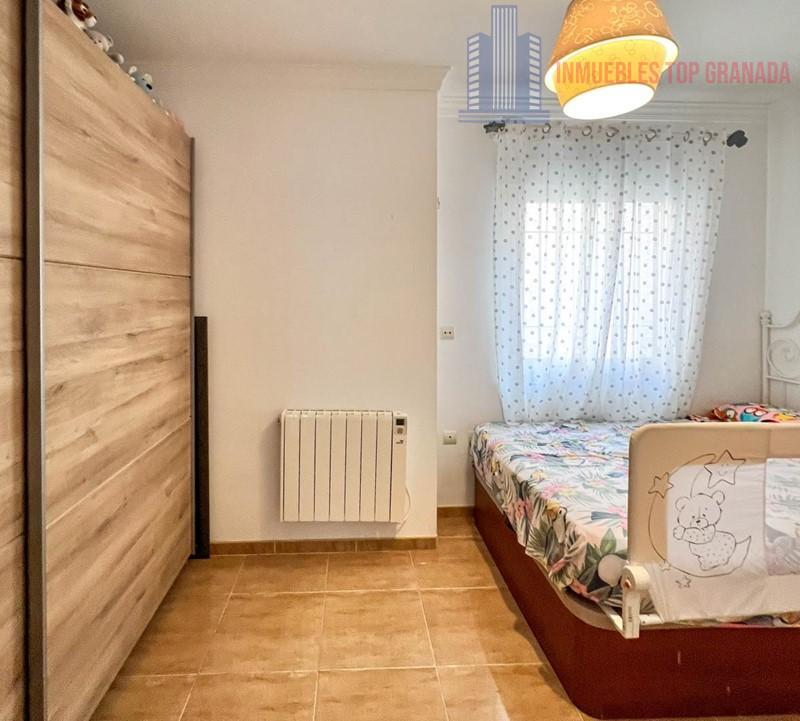 For sale of flat in Padul
