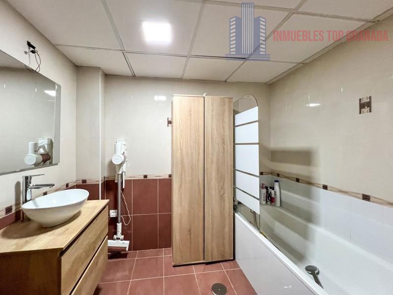 For sale of flat in Padul