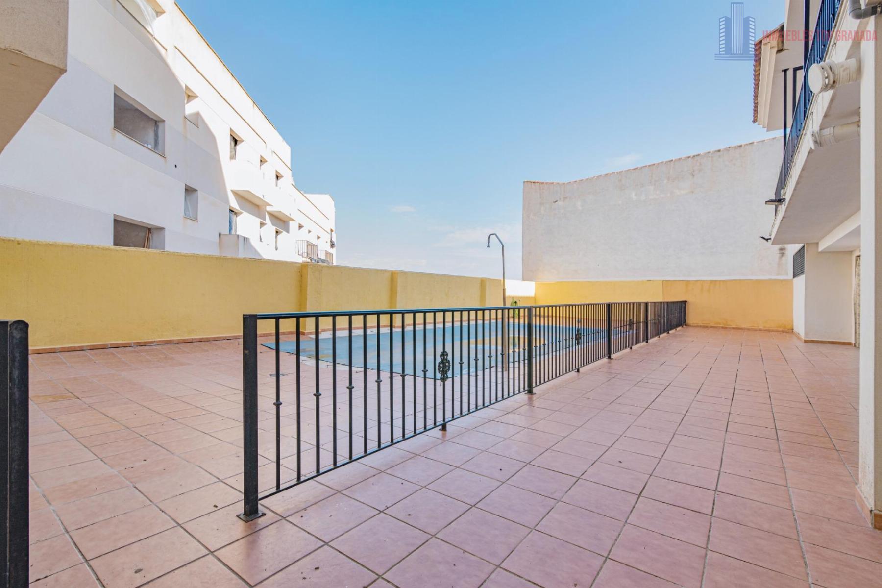 For sale of flat in Las Gabias