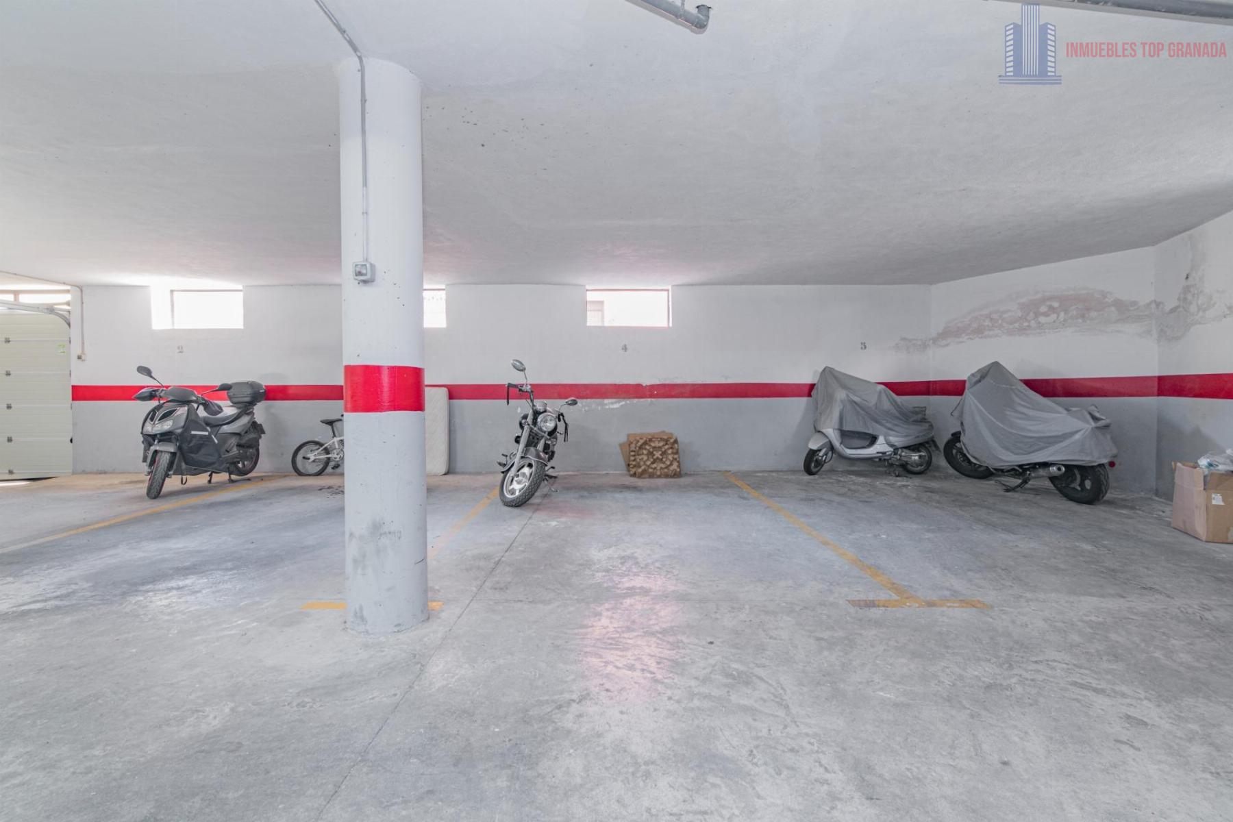 For sale of flat in Las Gabias