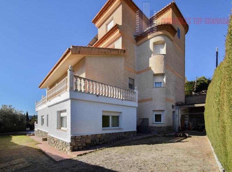 For sale of chalet in Cenes de la Vega