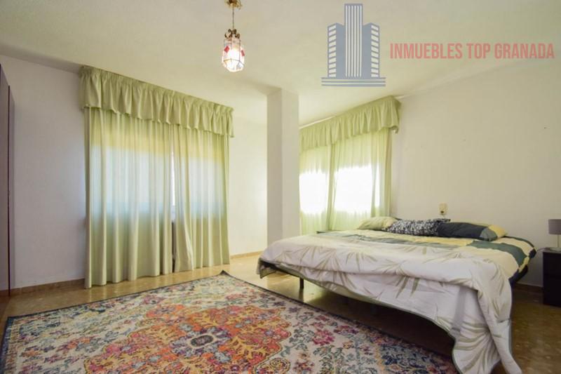 For sale of chalet in Cenes de la Vega