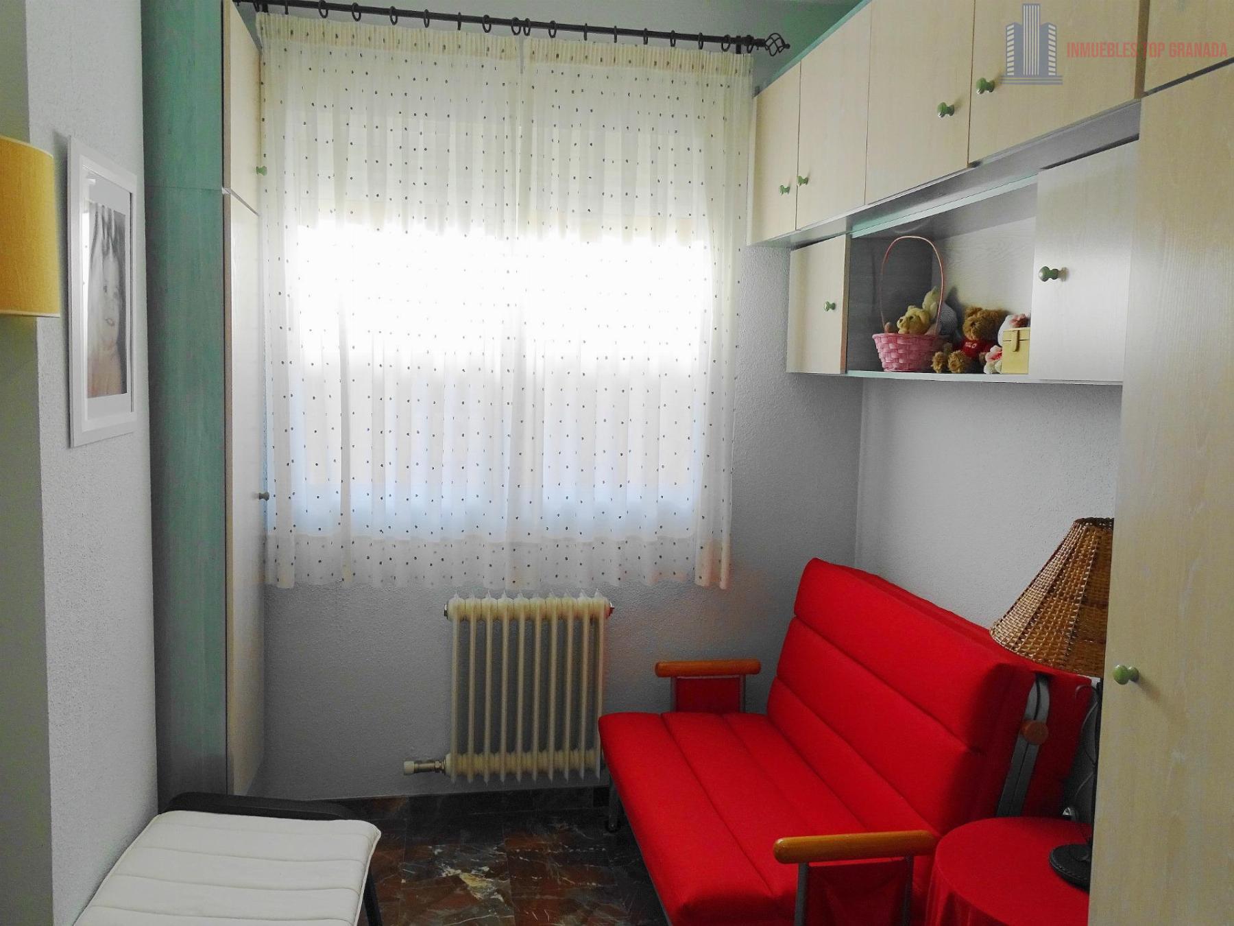 Venta de piso en Granada