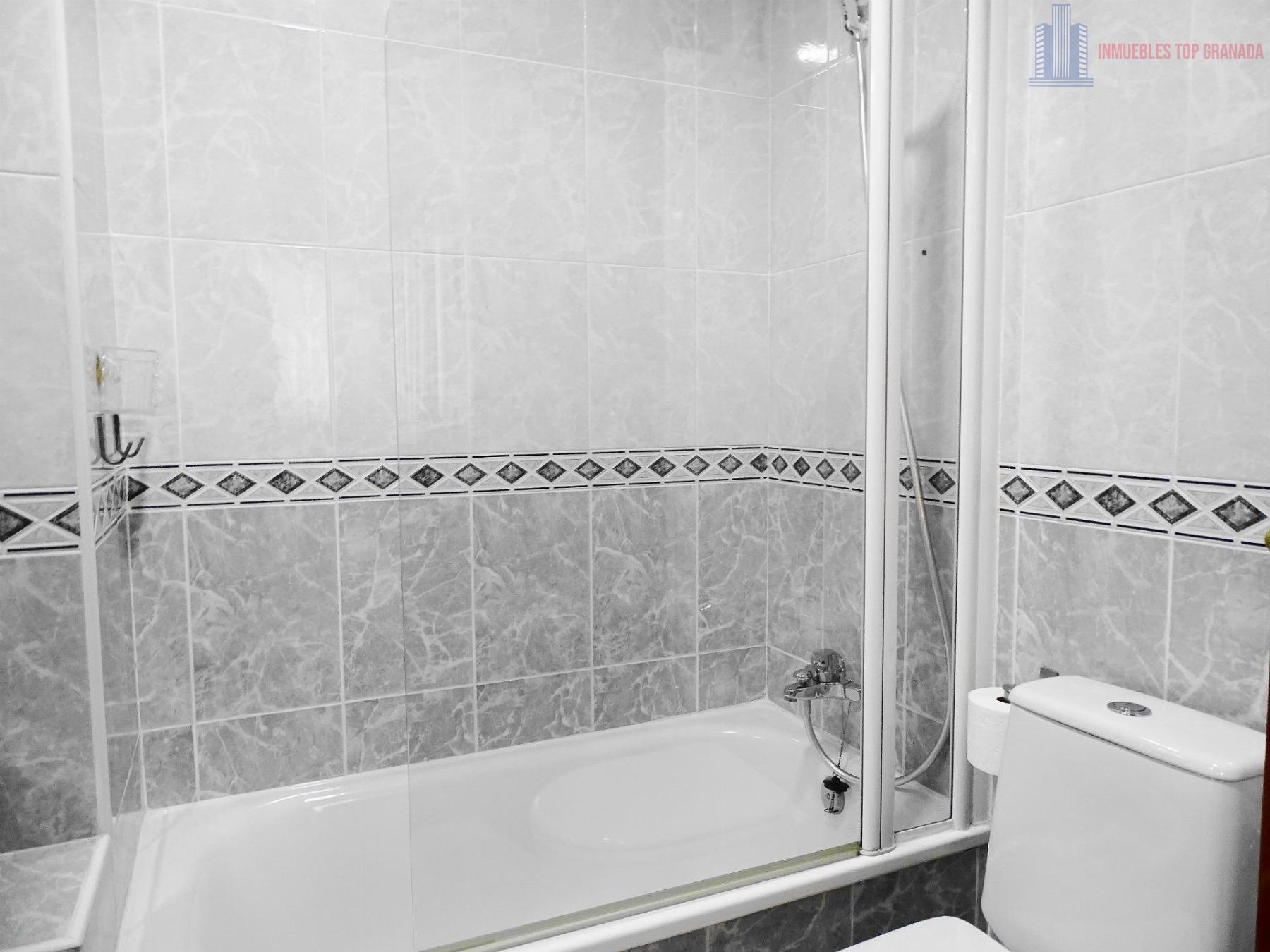 Venta de piso en Granada